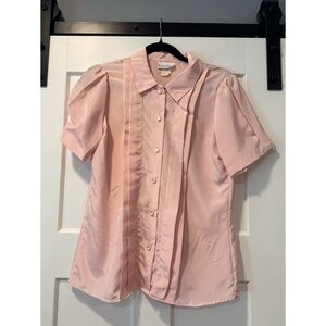 Vintage Laura Mae Short Sleeve Pastel Pink Pleated Blouse Ladies Sz 12